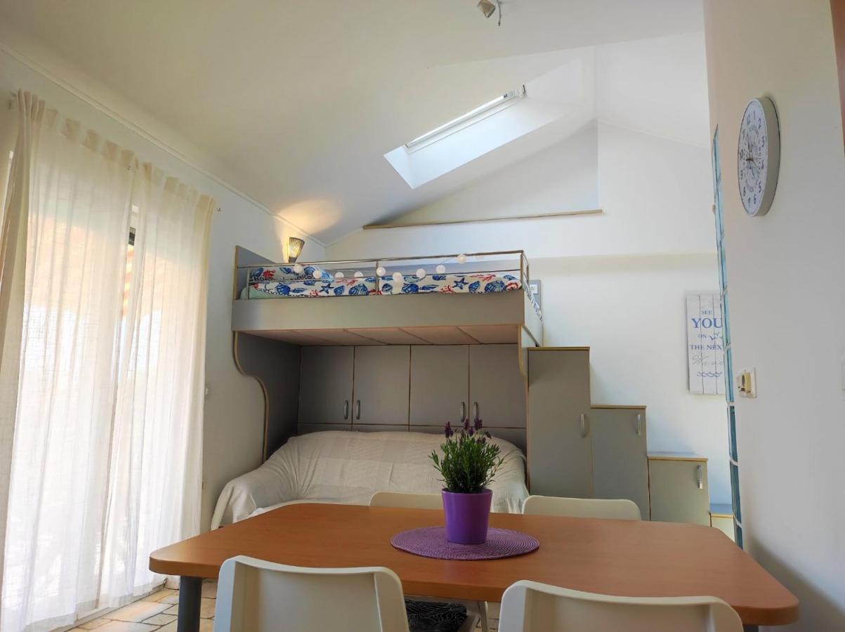 Lavanda Apartment Крк Екстер'єр фото