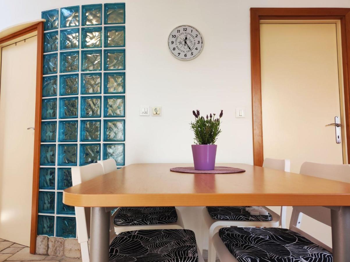 Lavanda Apartment Крк Екстер'єр фото