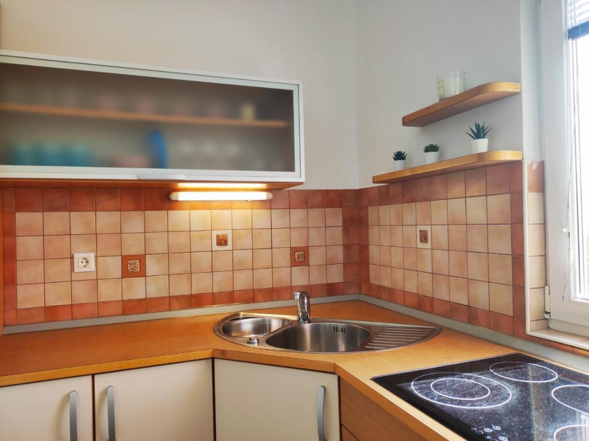 Lavanda Apartment Крк Екстер'єр фото