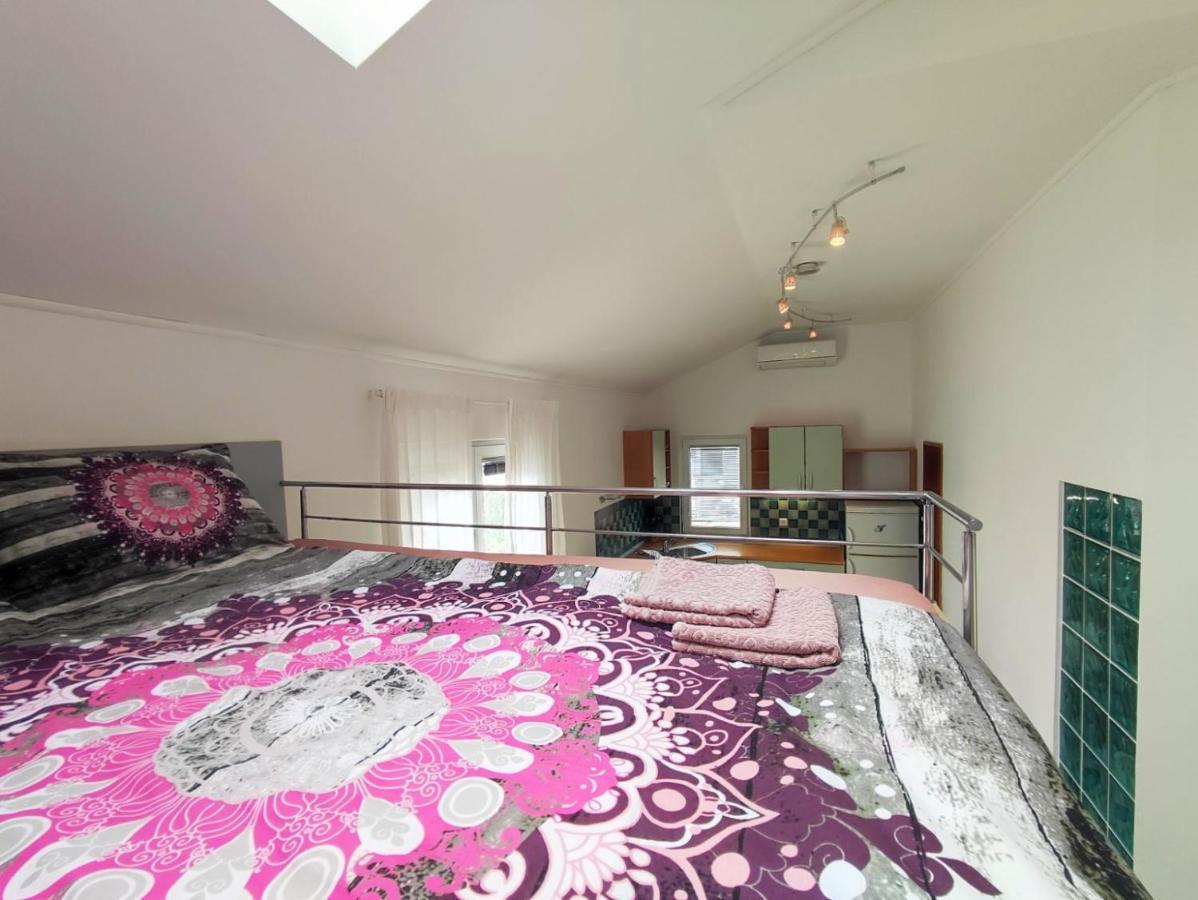 Lavanda Apartment Крк Екстер'єр фото
