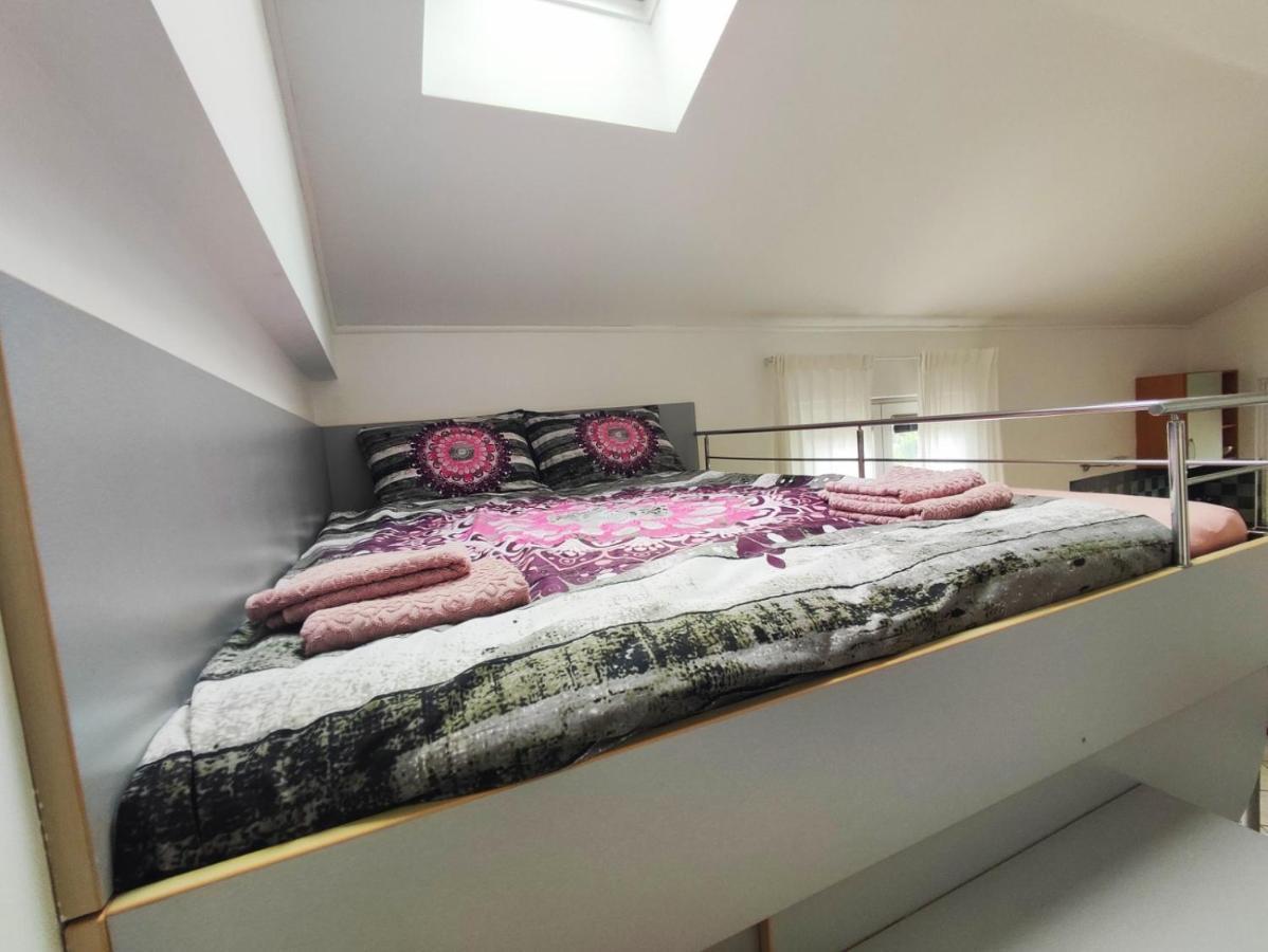 Lavanda Apartment Крк Екстер'єр фото