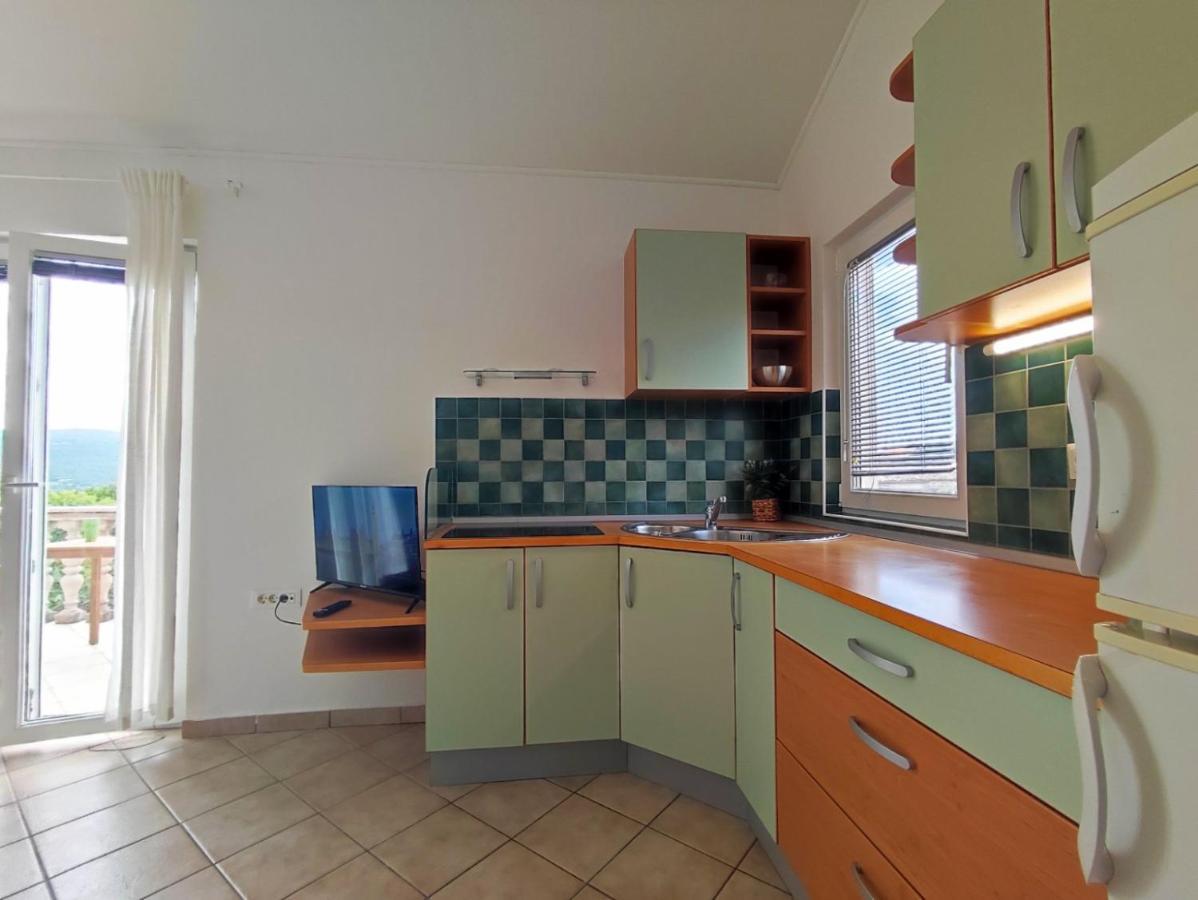 Lavanda Apartment Крк Екстер'єр фото